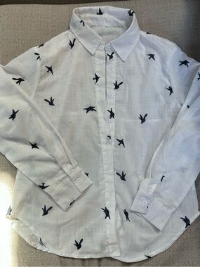 Light-Weight Button-Up Shirt with Navy Bird Print
